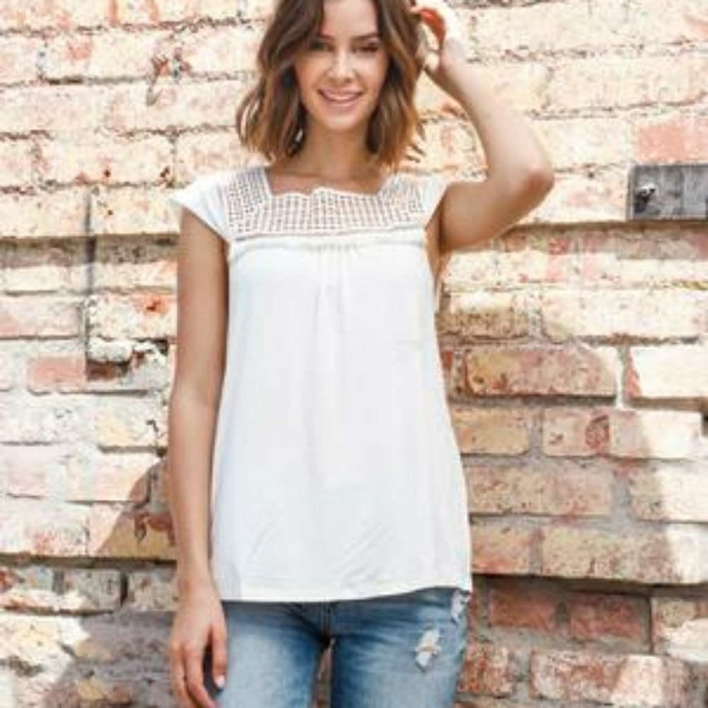 *New* Basket Weave Fringe Cap Sleeve White Tee
